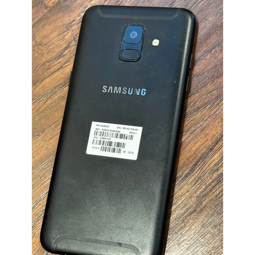 Samsung Galaxy A6 - Black - 32GB - (Cricket) - Smartphone - Works Great A600AZ